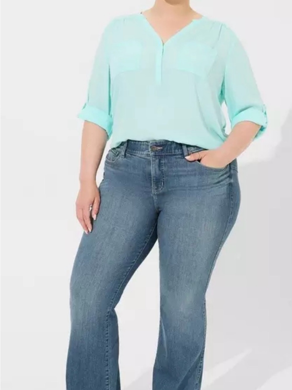 Torrid  Mint Green Harper 3/4 Sleeve Pullover Blouse